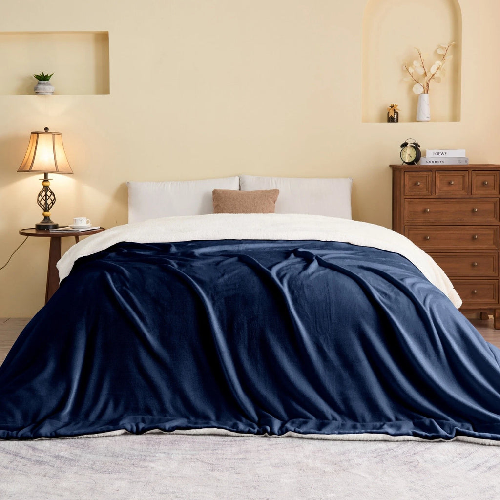 Luxury Double Sided Flannel Sherpa Blanket
